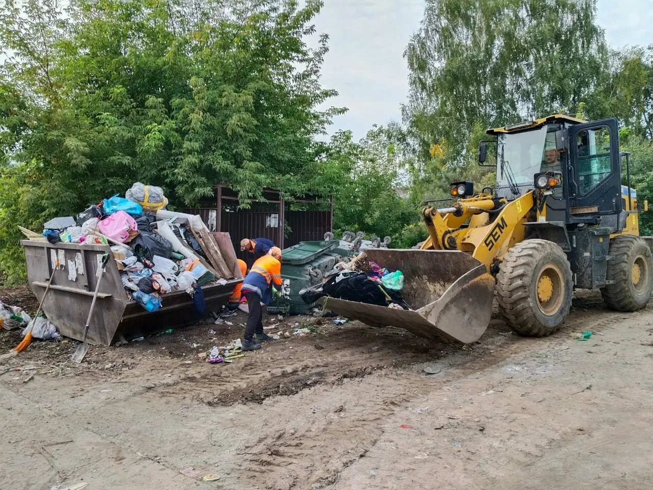 Благодарность сотрудникам "Благоустройства" прислали из Малого Пикина😊 "Два огромных к...