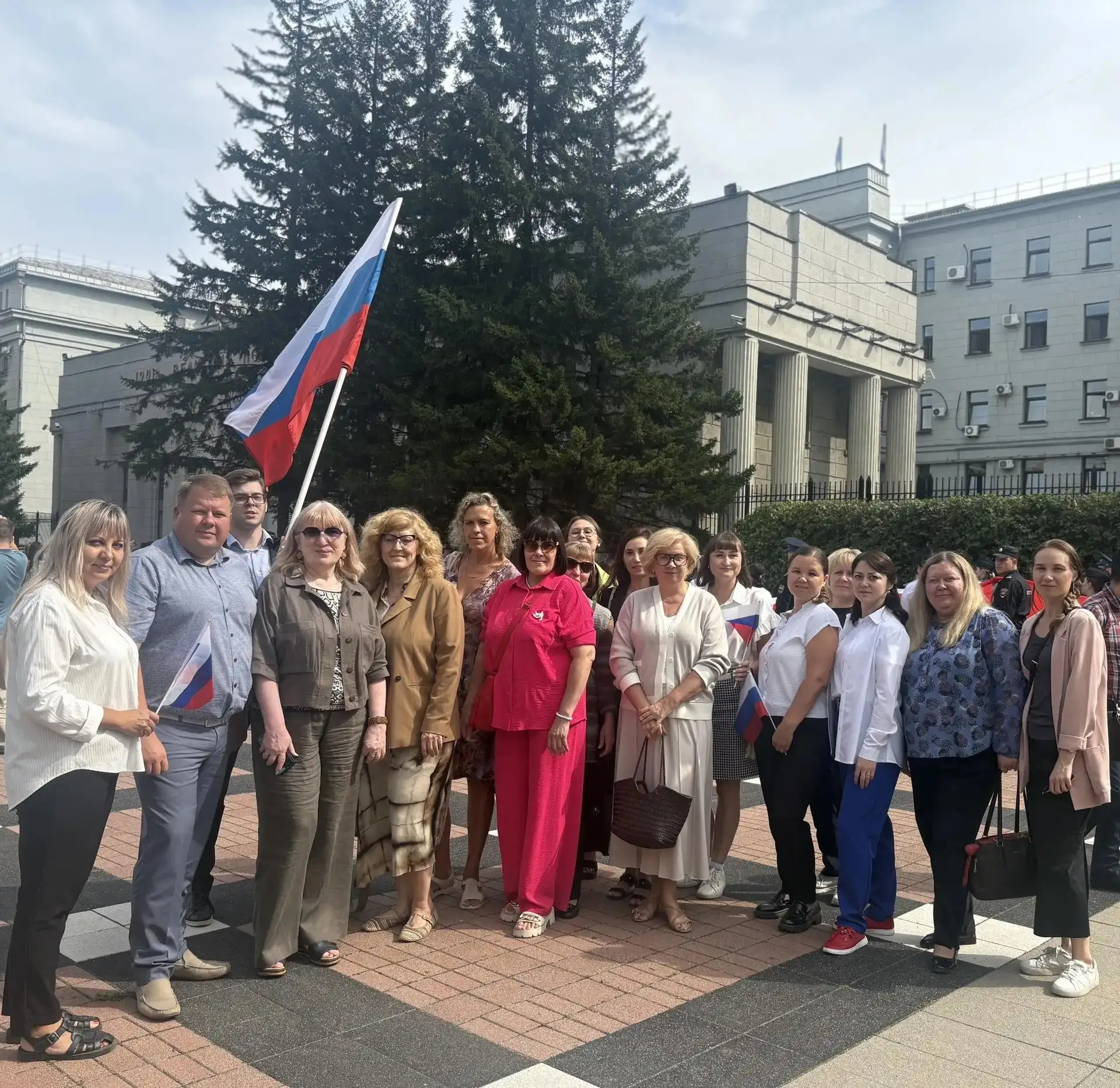 🇷🇺 22 августа для нашей страны и всех её жителей важная дата - День Государственного ...
