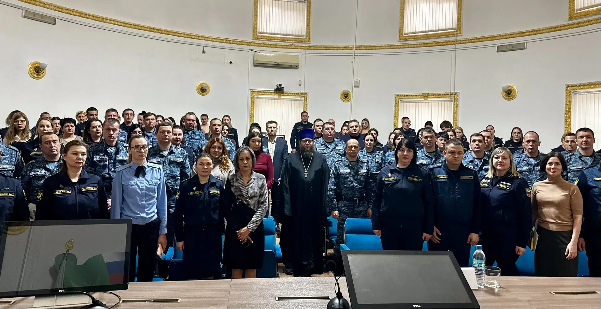 В рамках диалога с обществом: член Общественного совета провел для приставов Кубани лекцию о традици