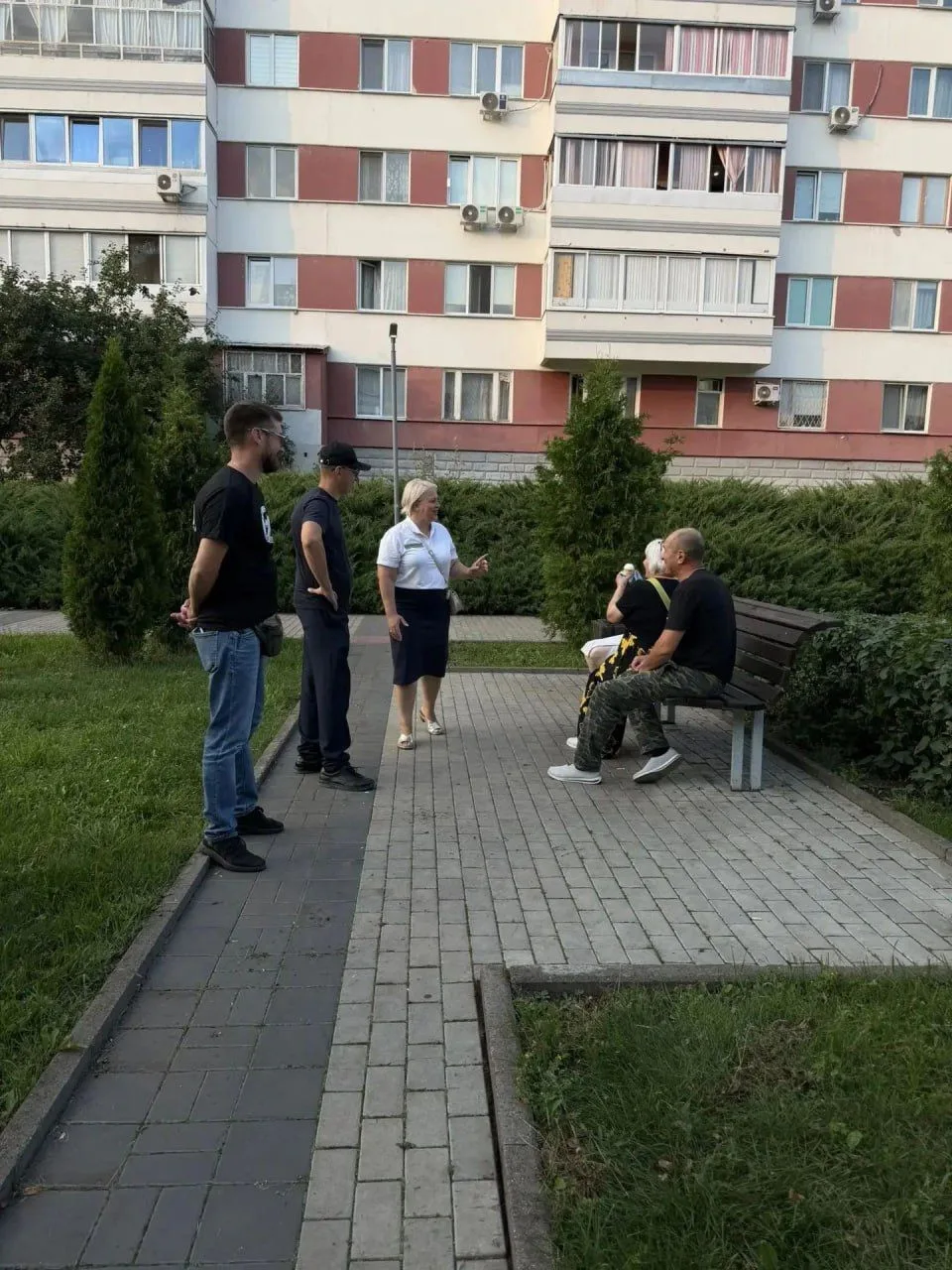 В Автозаводском районе продолжаются рейды по патрулированию общественных пространств по обеспечению 