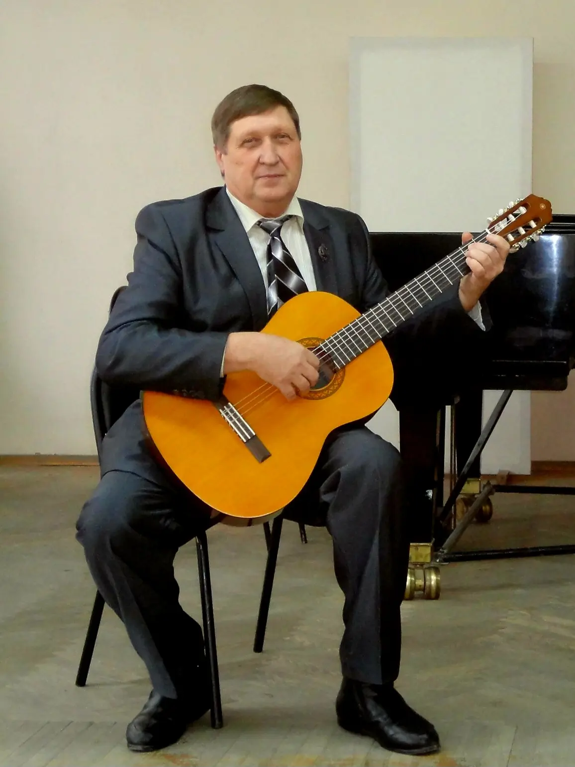 Детская школа искусств N°13 с глубоким прискорбием извещает о кончине заслуженного рабо...