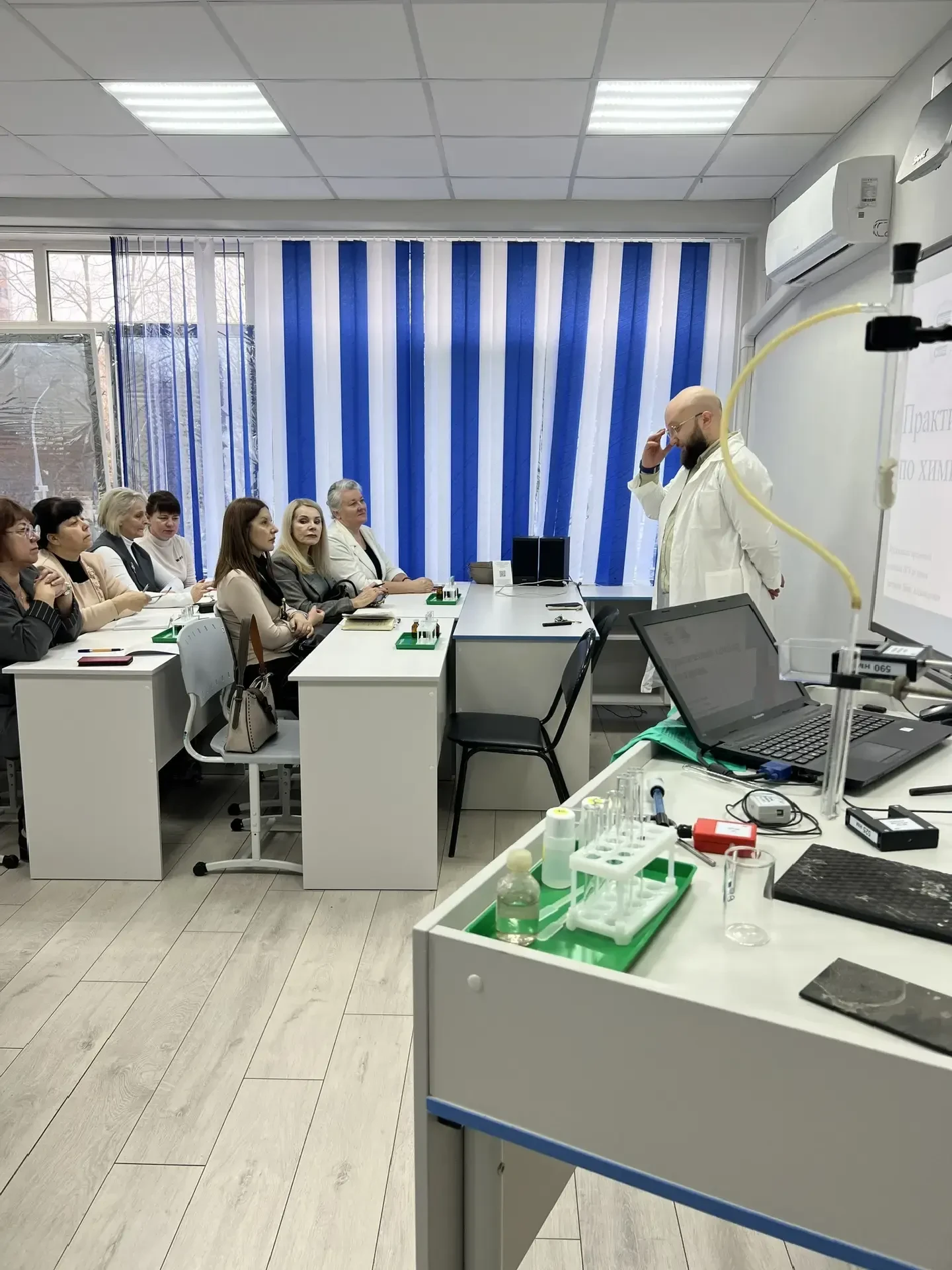 Педагогов естественнонаучных дисциплин готовят к ОГЭ   Двухдневные тренировочные мероприятия с муниц
