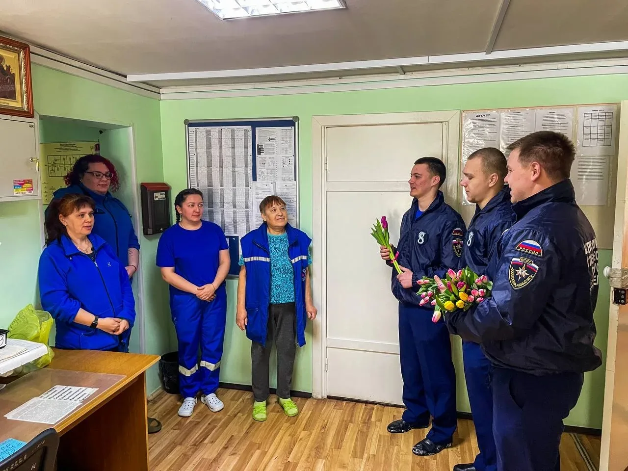 ❤️ Добровольцы Свердловского областного медицинского колледжа, Всероссийского студенческого корпуса 