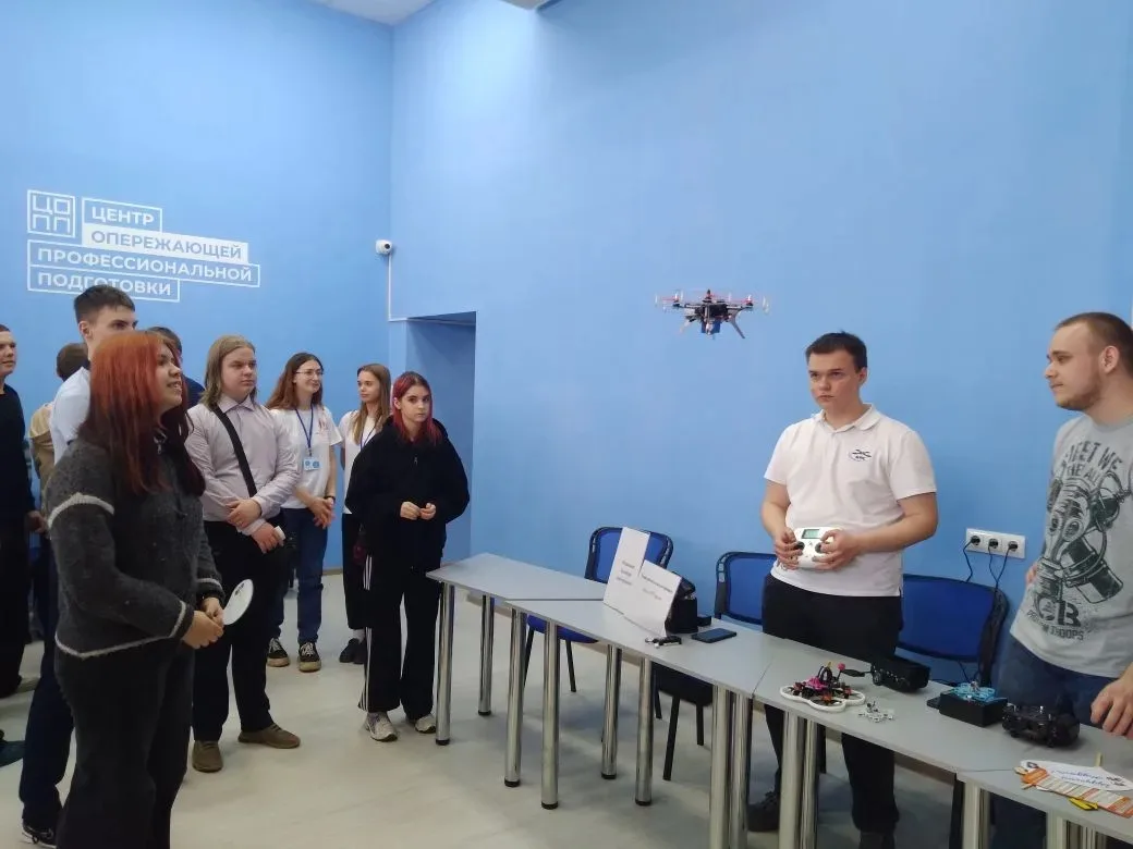 👩‍🎓 Куда пойти учиться? Девятиклассники побывали на фестивале профессий!  🚀 Сегодня наши девятикласс