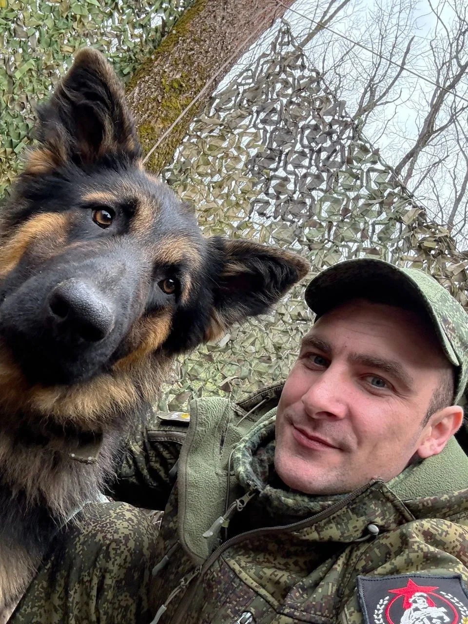 "Держим рубежи, бережём друг друга. Верим в победу и в страну. Россия — сила ✊🇷🇺"