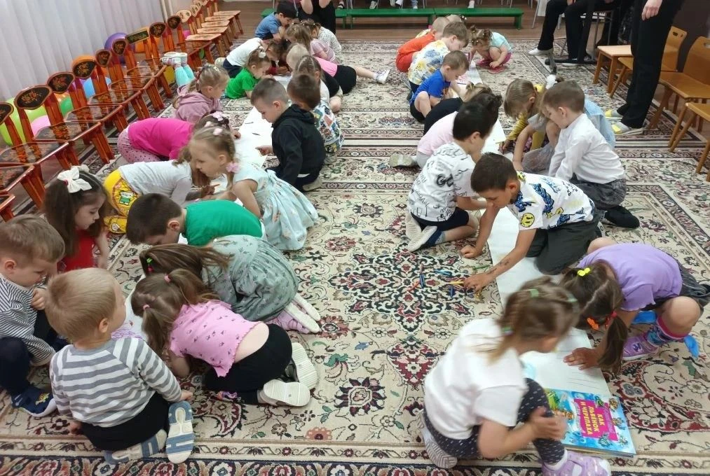 1 июня в нашем детском саду прошёл яркий и весёлый праздник, посвящённый Дню защиты дет...