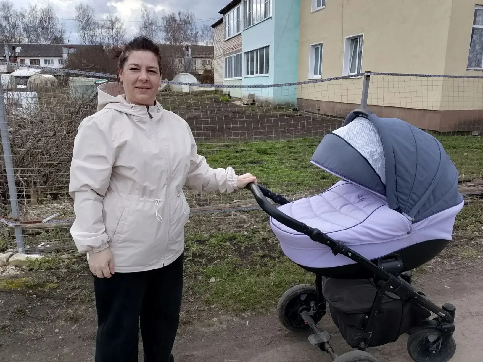 В рамках деятельности комплексного центра активно работает социальная няня. Это квалифи...