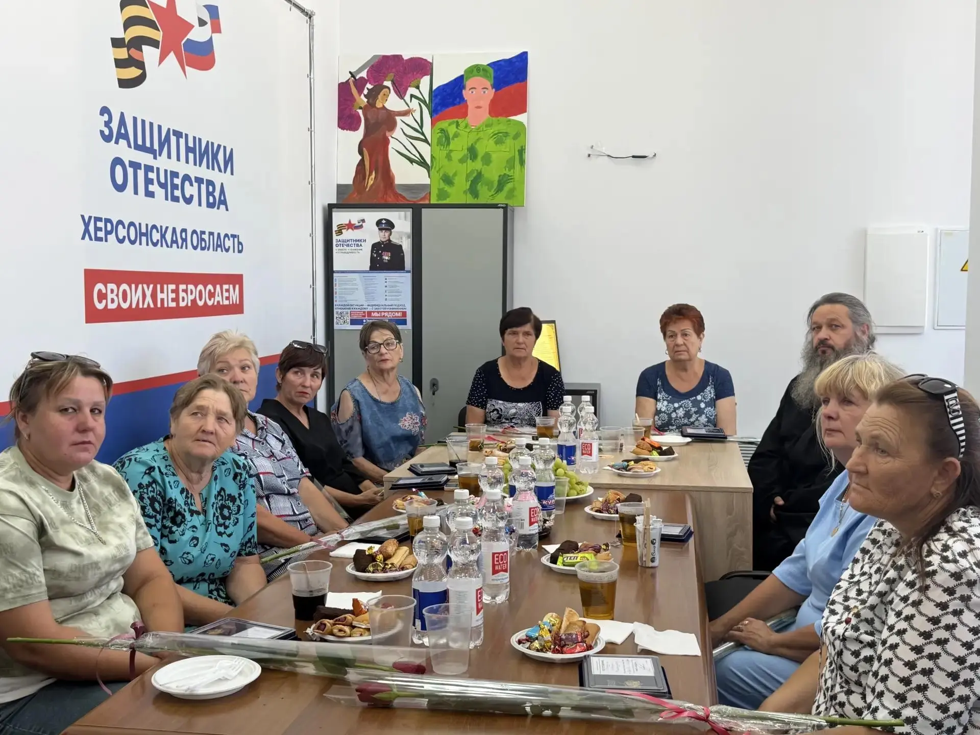🕊️ 11 матерей погибших участников СВО из Херсонской области наградили медалью «Мать со...
