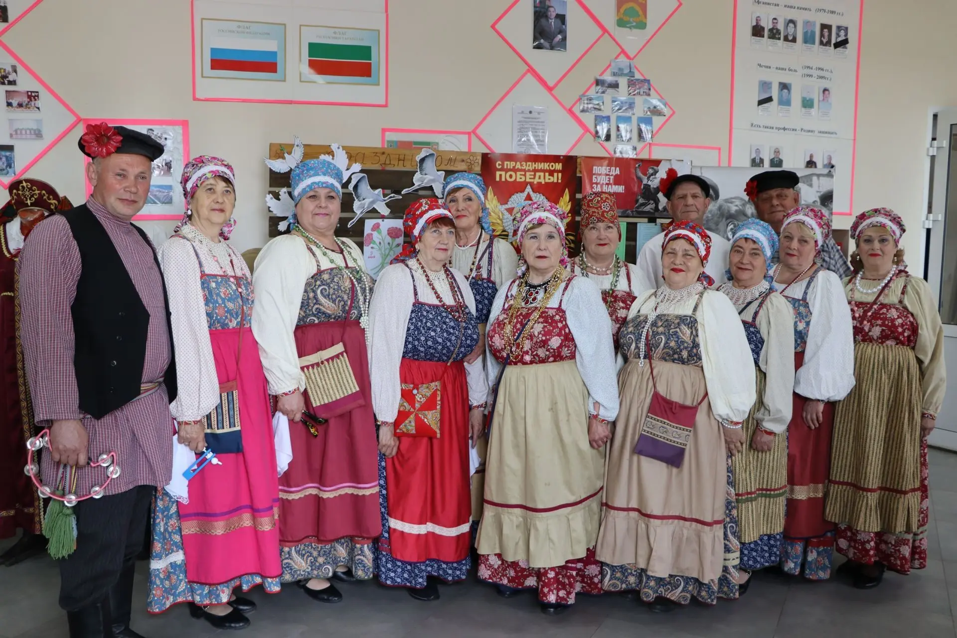 В Бишево отметили 30-летие народного ансамбля «Рябинушка».                             ...
