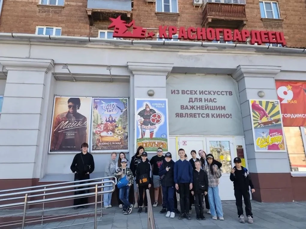 🎬 Урок памяти: просмотр фильма «Ангелы Ладоги»

В преддверии Дня памяти и скорби (22 июня) ученики 