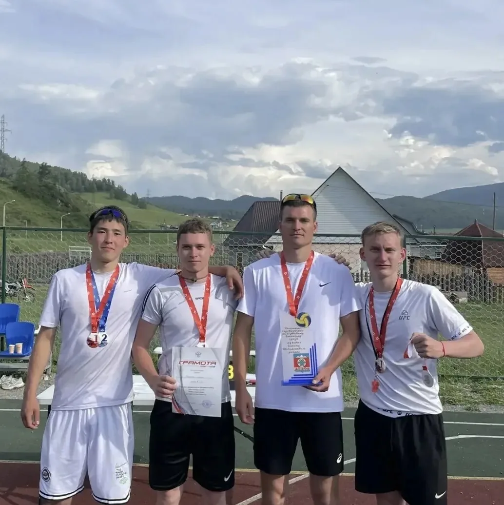 🎉 Поздравляем с Днём физкультурника наших замечательных учителей физической культуры —...