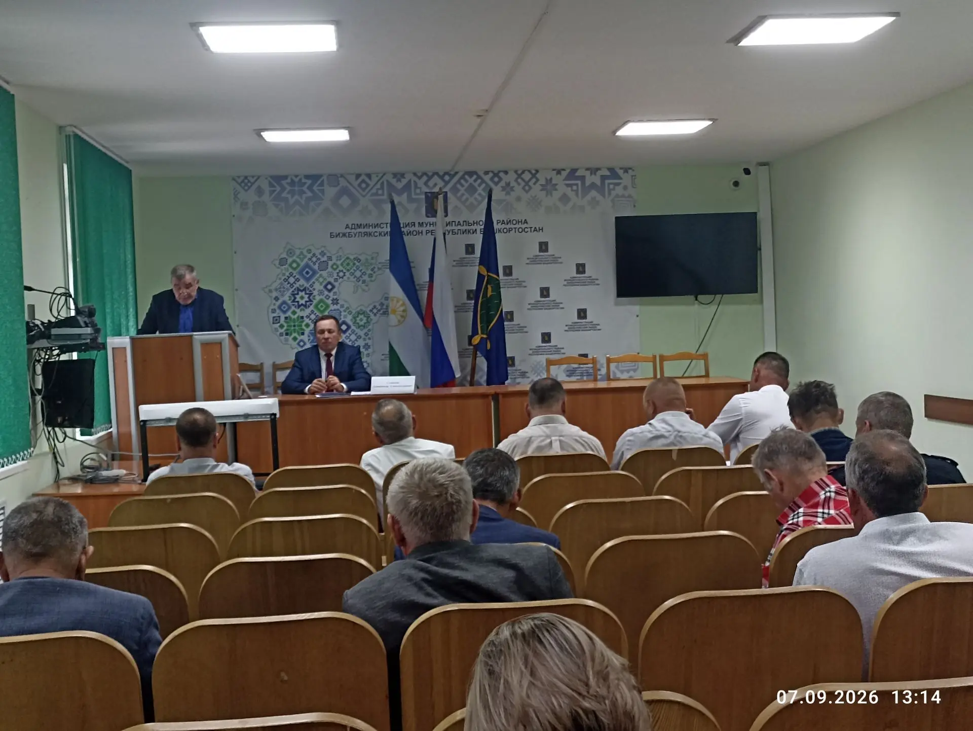 Сегодня в актовом зале администрации района состоялось рабочее совещание по вопросам ор...