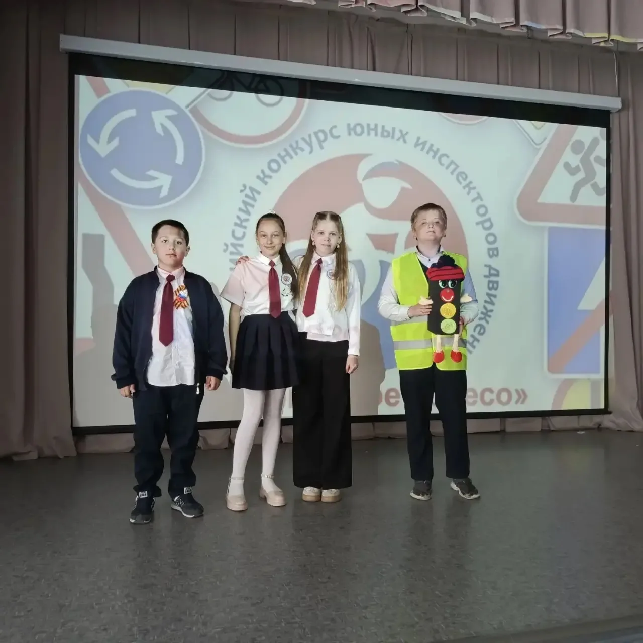 🚦 «Безопасное колесо-2026»: наш 4 класс в деле!