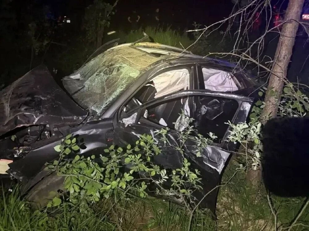 🚨 Смертельная поездка на отцовском авто: в Подмосковье 17-летний подросток без прав погубил сверстн