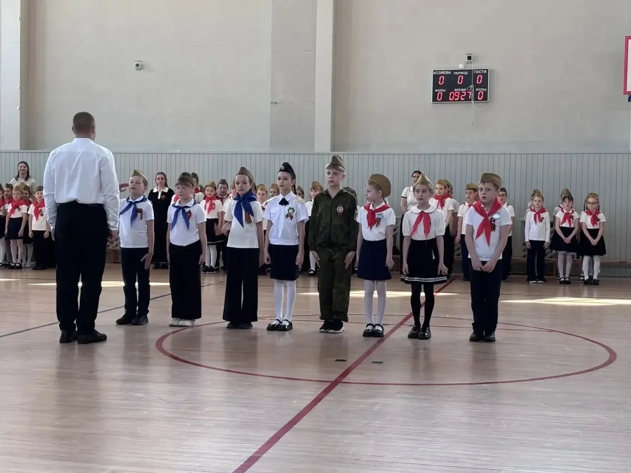 В нашей школе царила по-настоящему праздничная и торжественная атмосфера! ⭐️   В преддверии 9 Мая дл