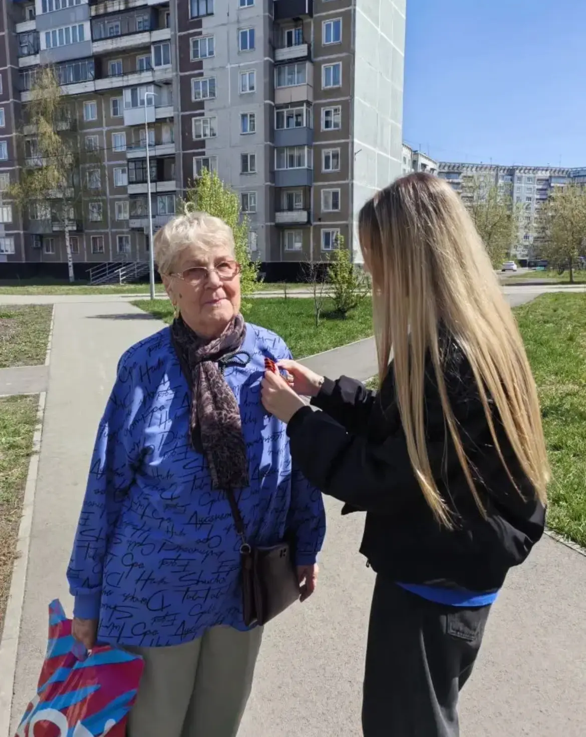 ⭐️В преддверии Дня Великой Победы волонтерами школьного отряда «Беспокойные сердца» была проведена а