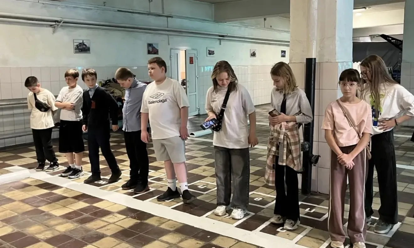 Сегодня учащиеся 5Б и 5М классов посетили «День открытых дверей» в пожарно-спасательной части №40 🚒 