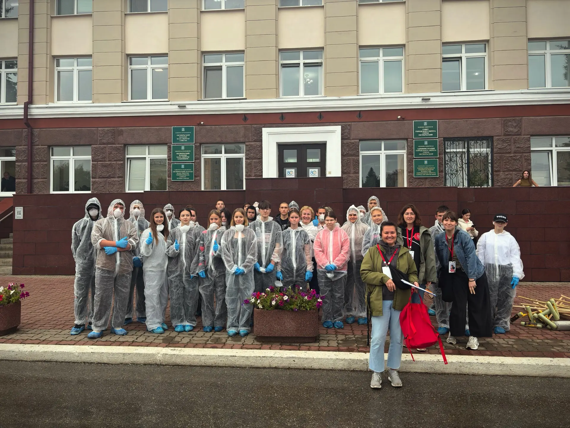 Сегодня на площади в Октябрьском закипела настоящая созидательная энергия! 🎉