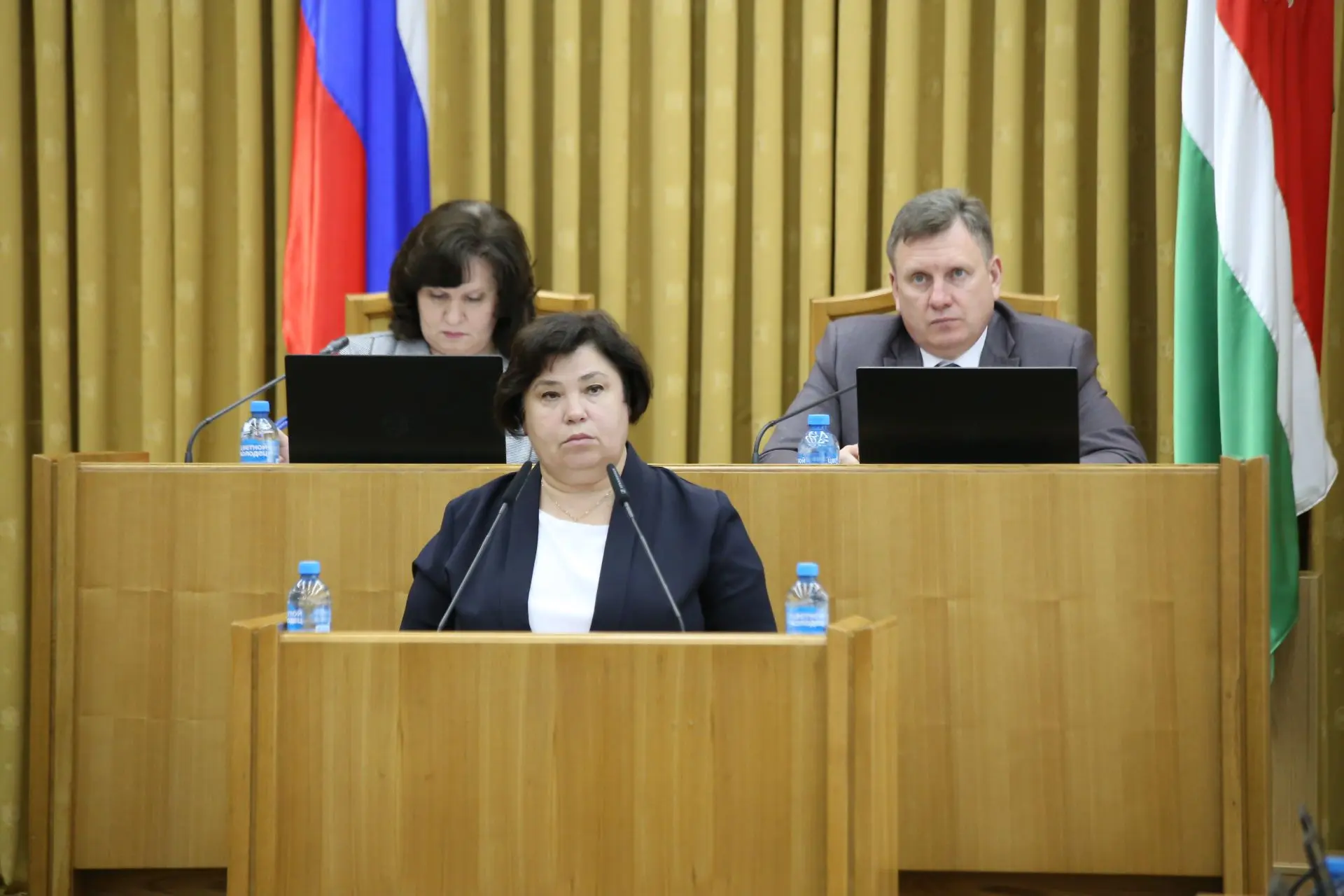 ЧЕМПИОНЫ БЕЛОРУССИИ. КИРОВСКИЕ ХОККЕИСТЫ ВЗЯЛИ ЗОЛОТО