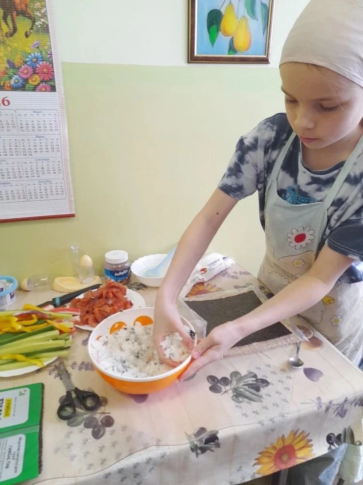 Привет! Меня зовут Женя, и сегодня я хочу рассказать вам, как я впервые в жизни училась...