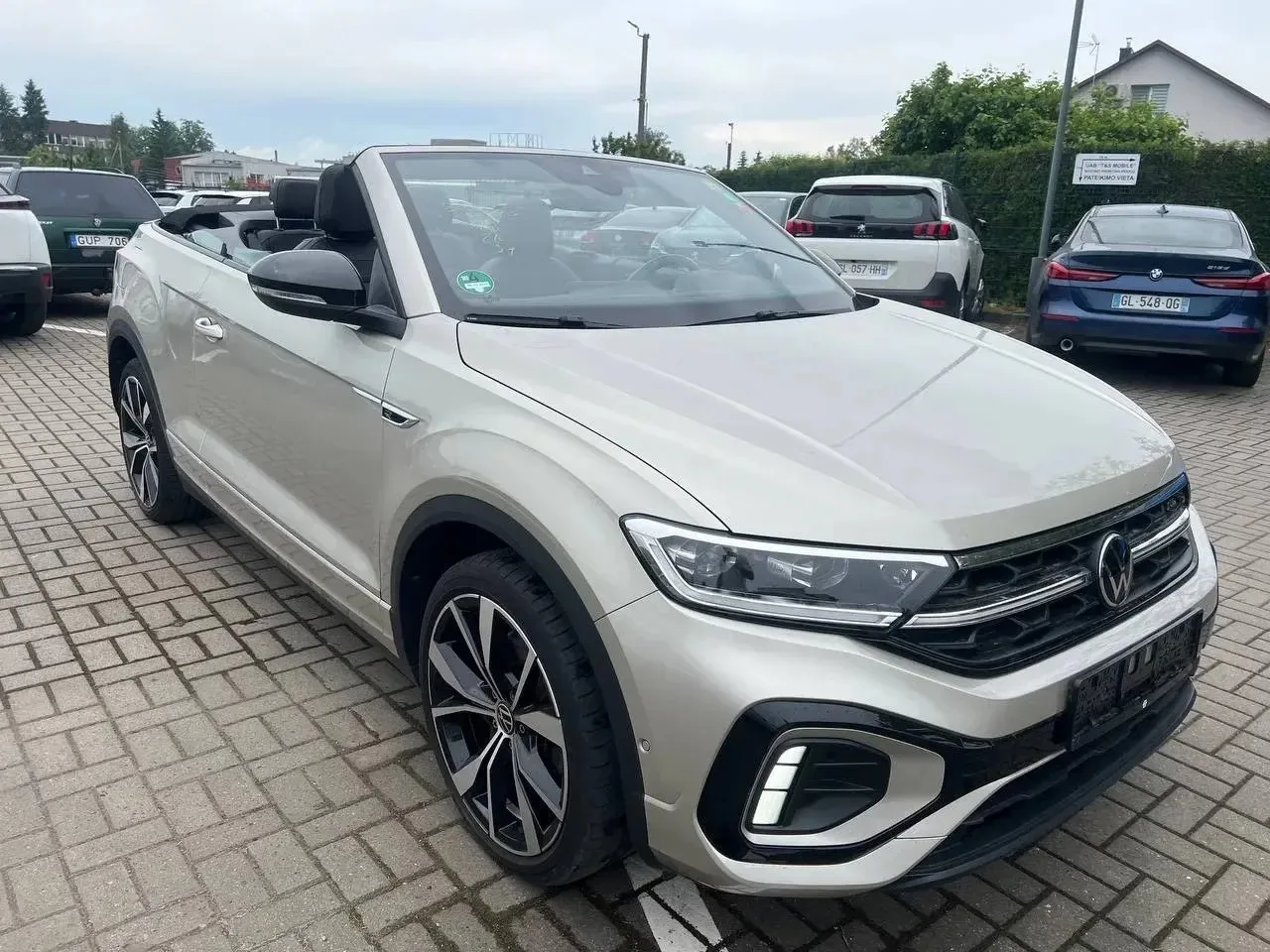 В свободной продаже ❗️❗️❗️

•🚗 выкуплен и доступен к заказу✅

•VW T-Roc Cabriolet R-Line✅

• 1.5TSI