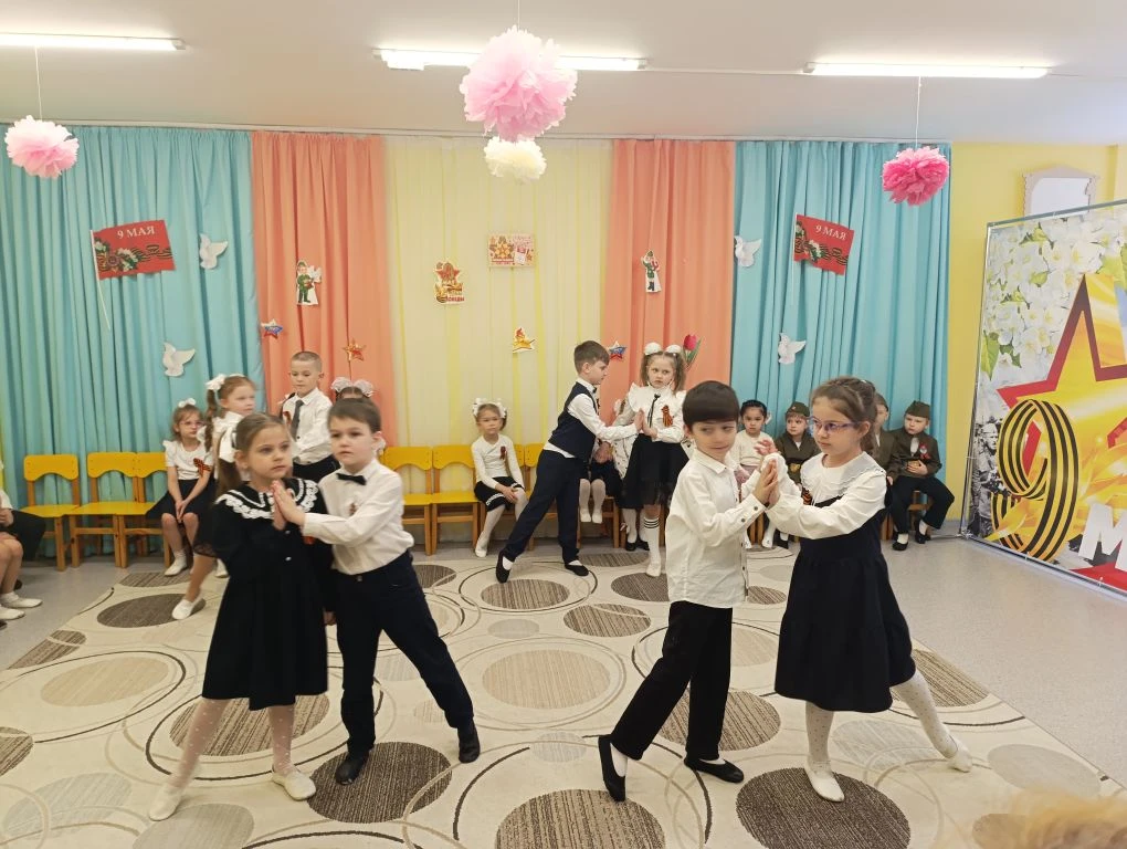 9 Мая 🕊— дата, которая объединяет поколения. В преддверии праздника воспитанники д/о 37/1 стали учас