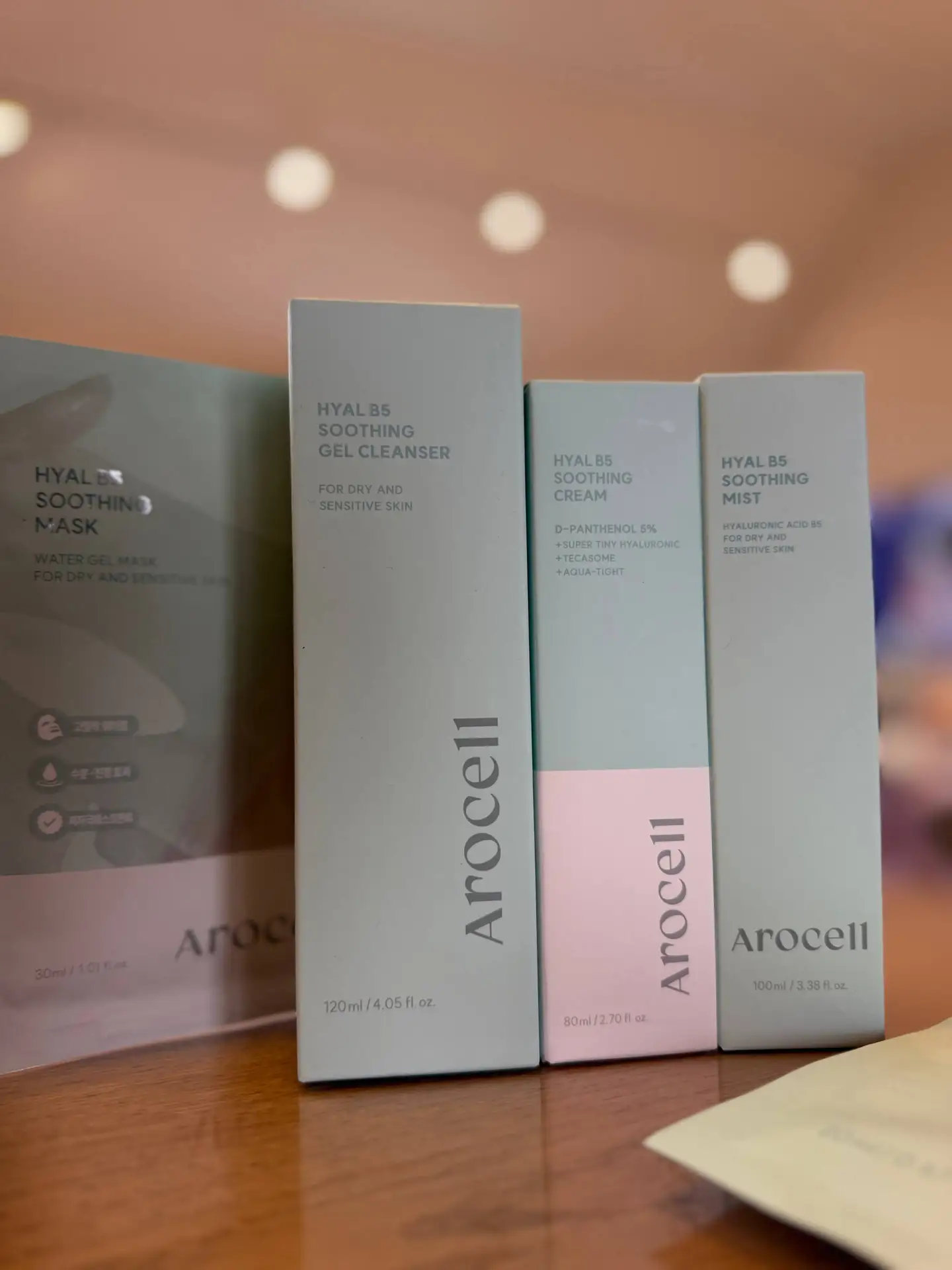 Пока у cream shop акция на Arocell - покажу распаковку! 

Ребята подогнали к лету сусинга😎 да ну и 
