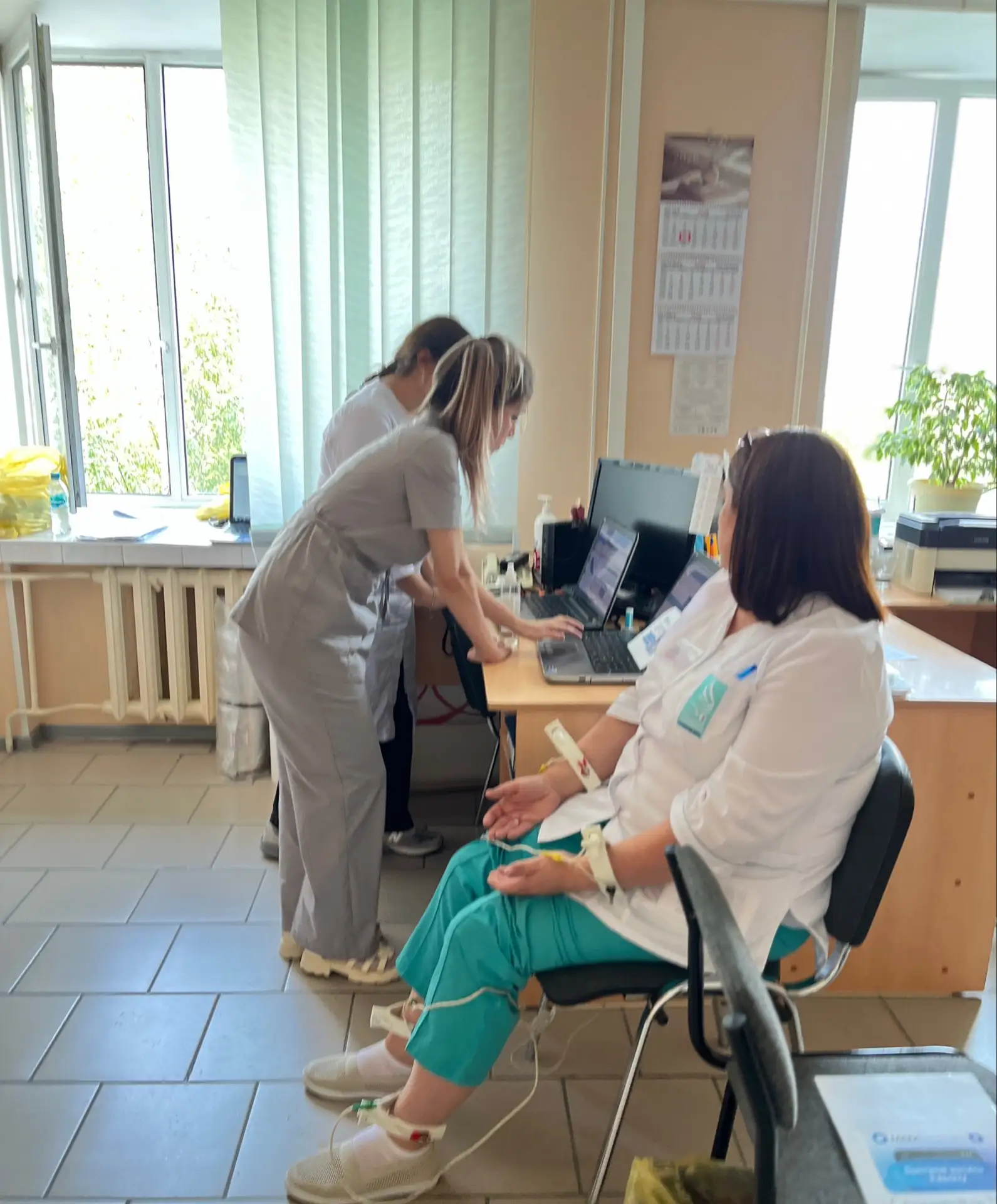 🌷Здоровье без отрыва от дел: в Сургутской поликлинике №2 прошел день комплексной диагн...