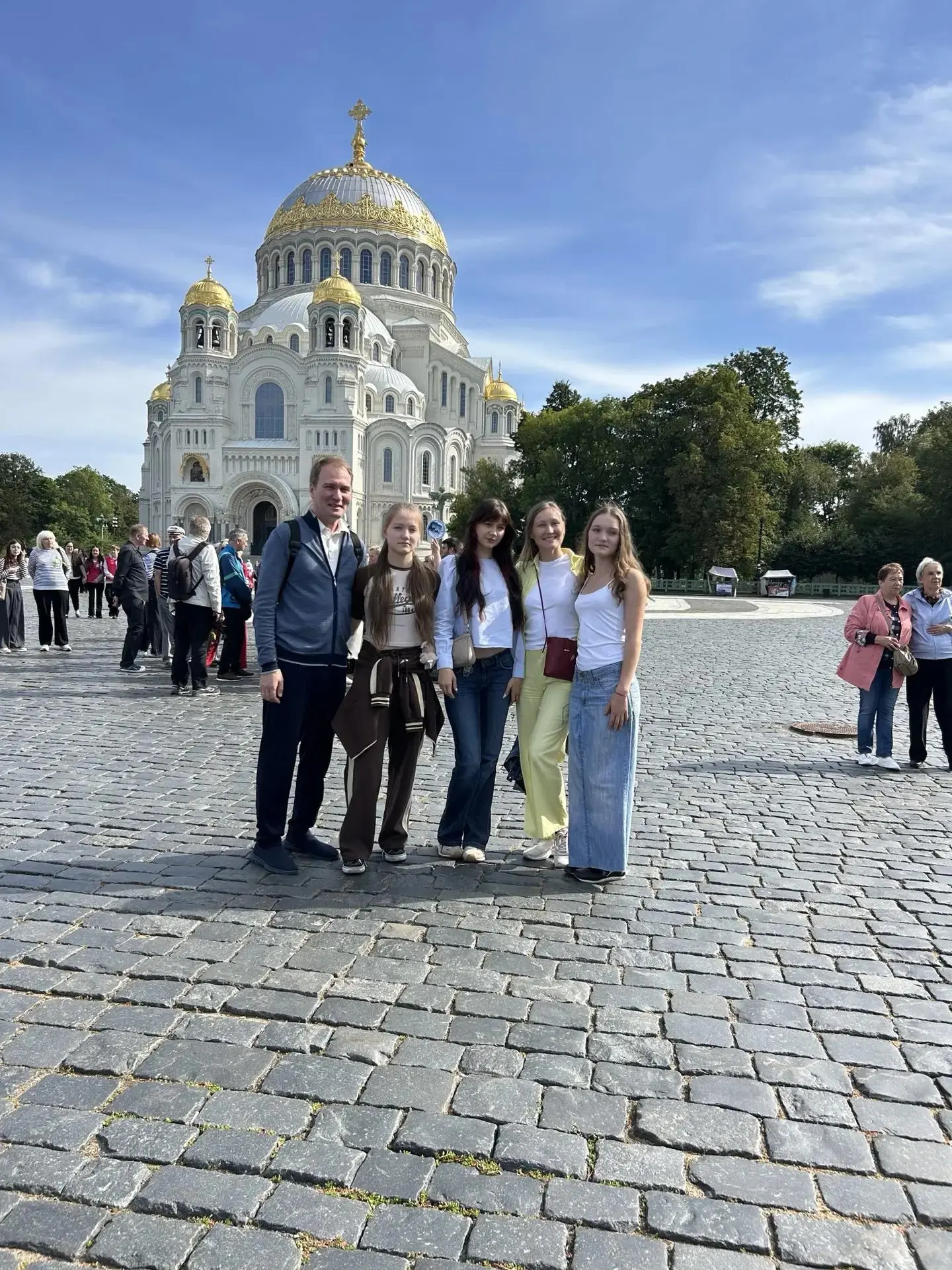 🚌 ☀ Тёплый ветер, гранитные набережные и тишина собора... Один летний день в Кронштадт...
