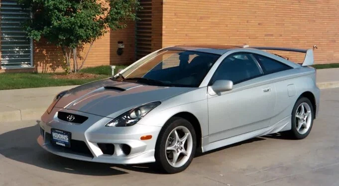 TOYOTA ВОСКРЕШАЕТ CELICA. ДА, ТУ САМУЮ