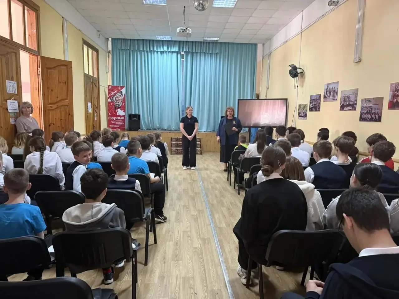 Чемпионский настрой 🥊  В нашей школе прошла встреча с Заслуженным мастером спорта России, чемпионкой