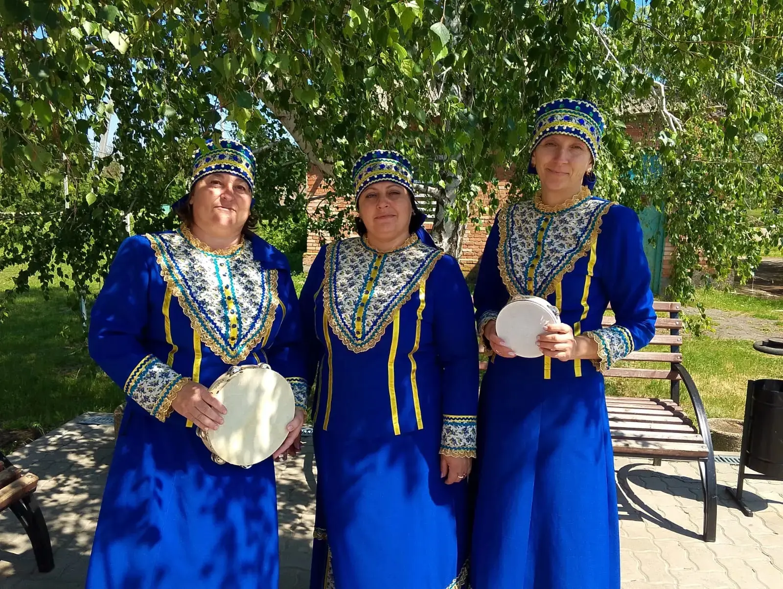 Музыкальная акция "Казачки вольные", посвящённая 121-летию М. А. Шолохова