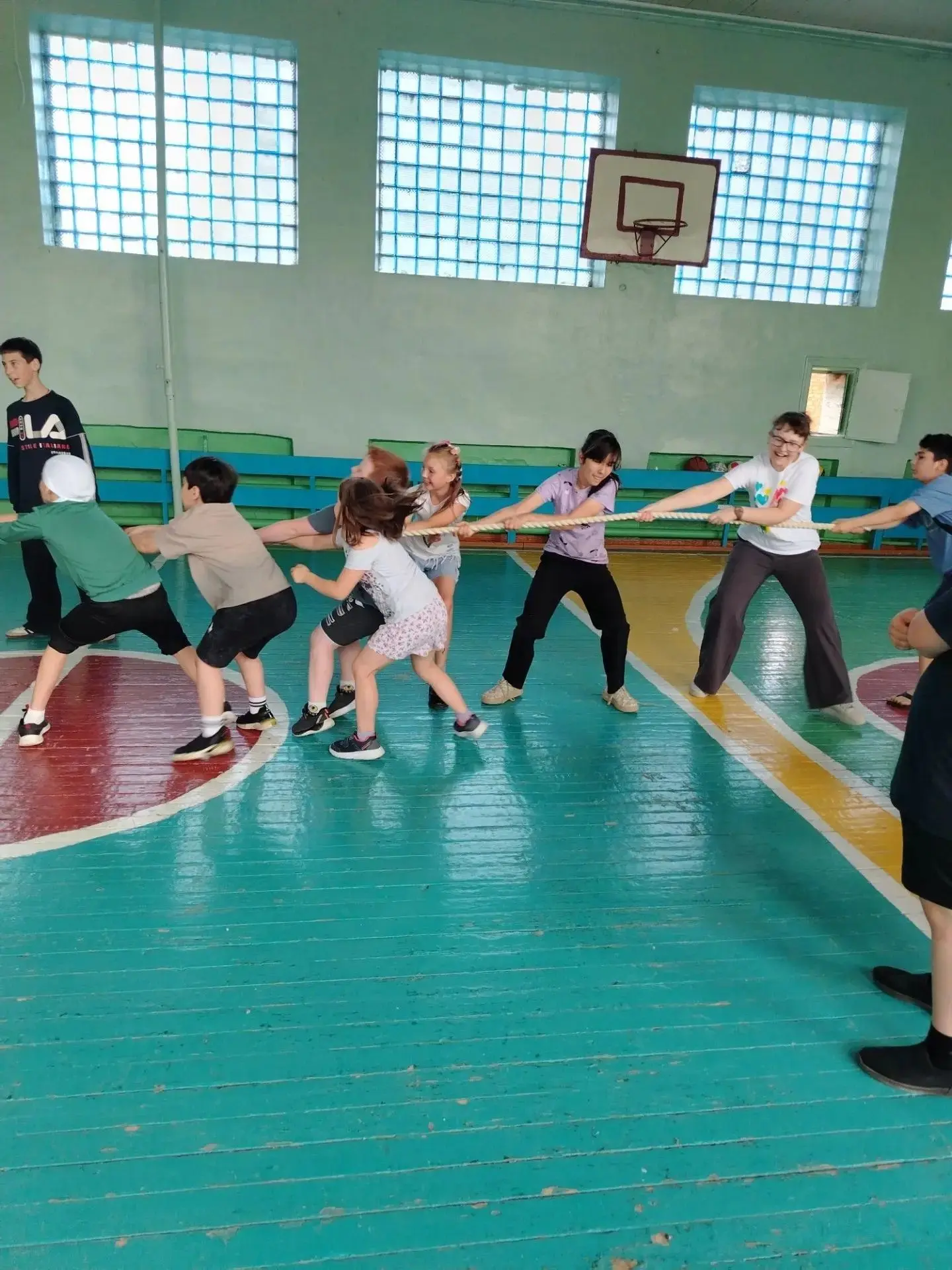 Лига настоящих спортсменов: спорт, драйв и здоровый выбор в лагере «Ровесник»!
Лето — это время энер