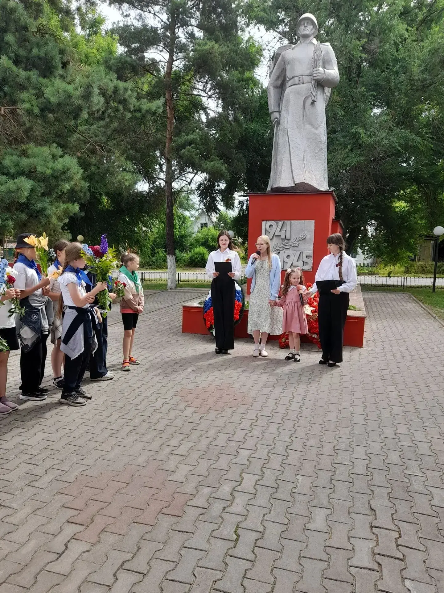 22 июня – день, когда мы вспоминаем начало Великой Отечественной войны, одно из самых тяжелых испыта