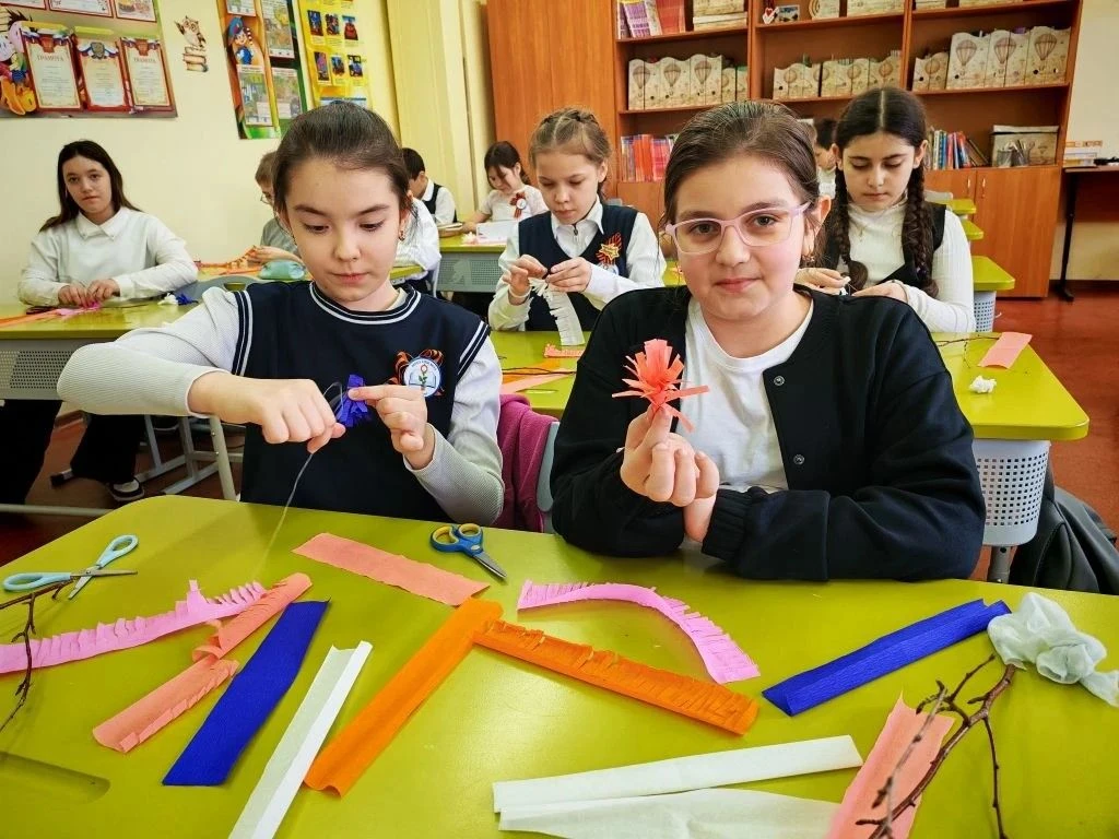 🌸🌼Весна в самом разгаре, а значит, к нам спешит один из самых любимых и душевных праздников — 1 Мая,