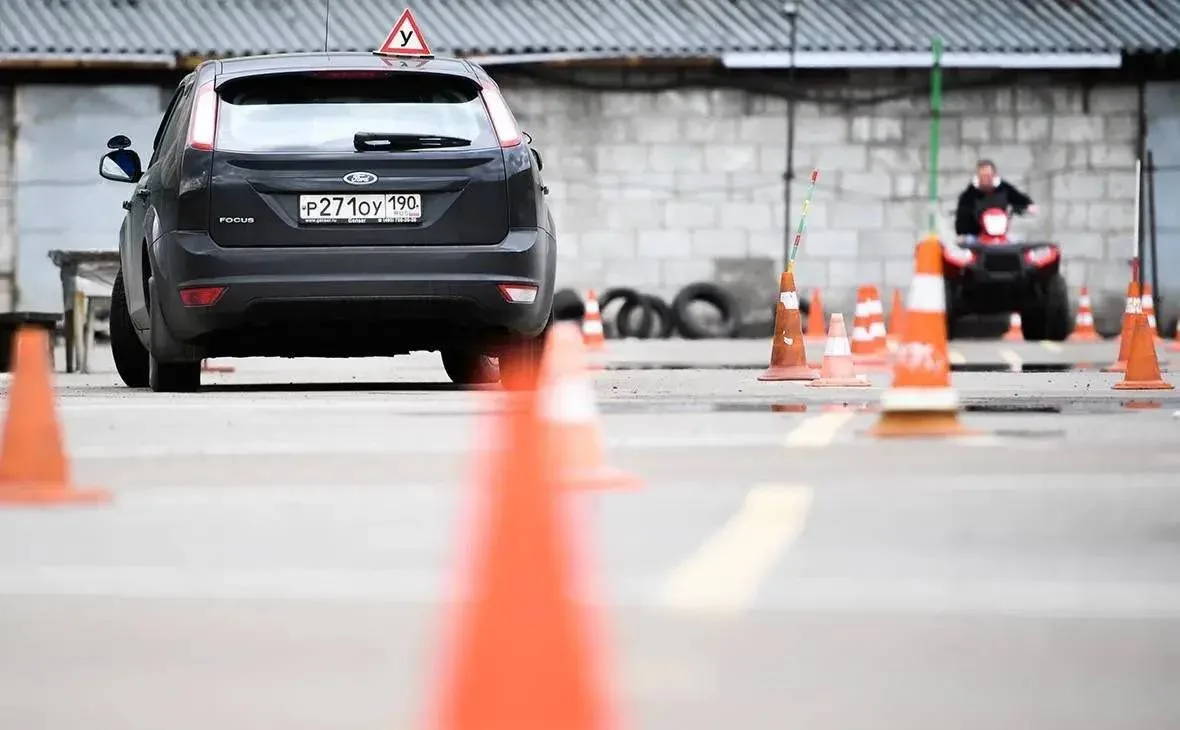 🚘 На экзамене по вождению в России запретят телефоны и шпаргалки