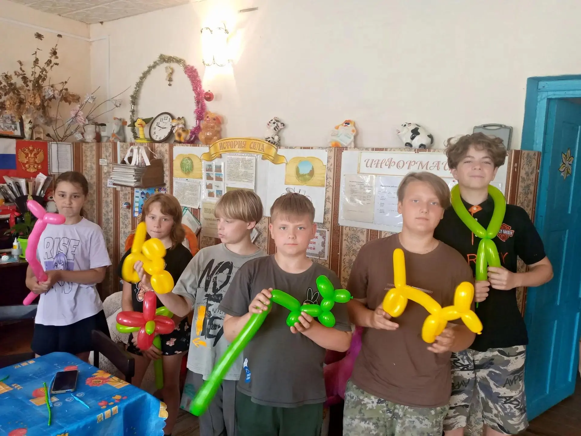 В Черемуховском клубе для детей проведён литературный калейдоскоп "Сказочная мозаика", приуроченный 