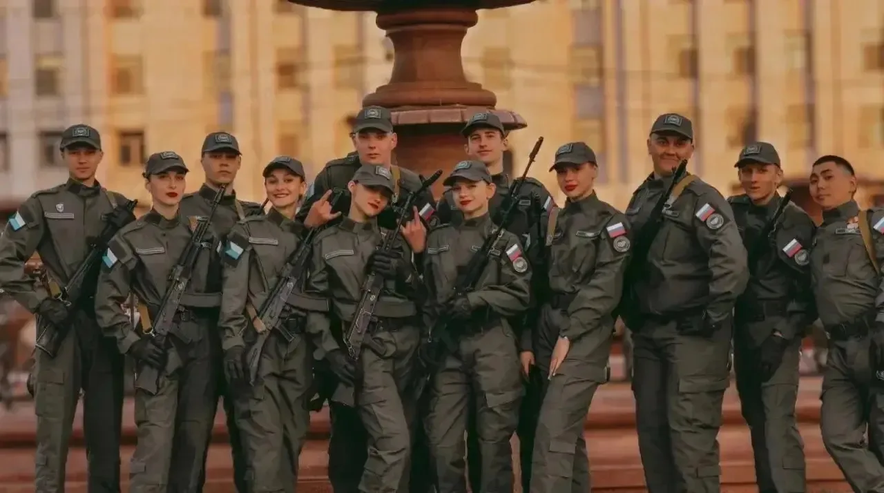 #ПАРАД_ПОБЕДЫ  С гордостью сообщаем, что студенты Дальневосточного филиала РГУП им. В.М. Лебедева пр