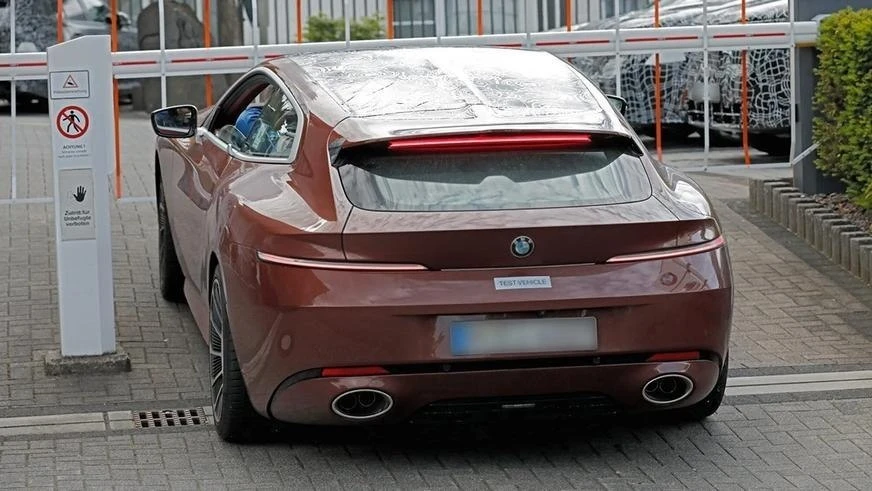 🚘