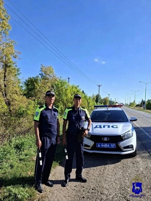 В Самарской области сотрудники полиции спасли жизнь мужчины, доставив его в больницу в ...