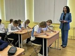 В образовательных учреждениях нашего района состоялся Всероссийский диктант, приуроченн...