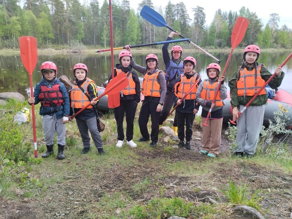 🚣Активное начало летних каникул☀
С 3 по 8 июня ученики нашей школы в составе группы центра детско-ю