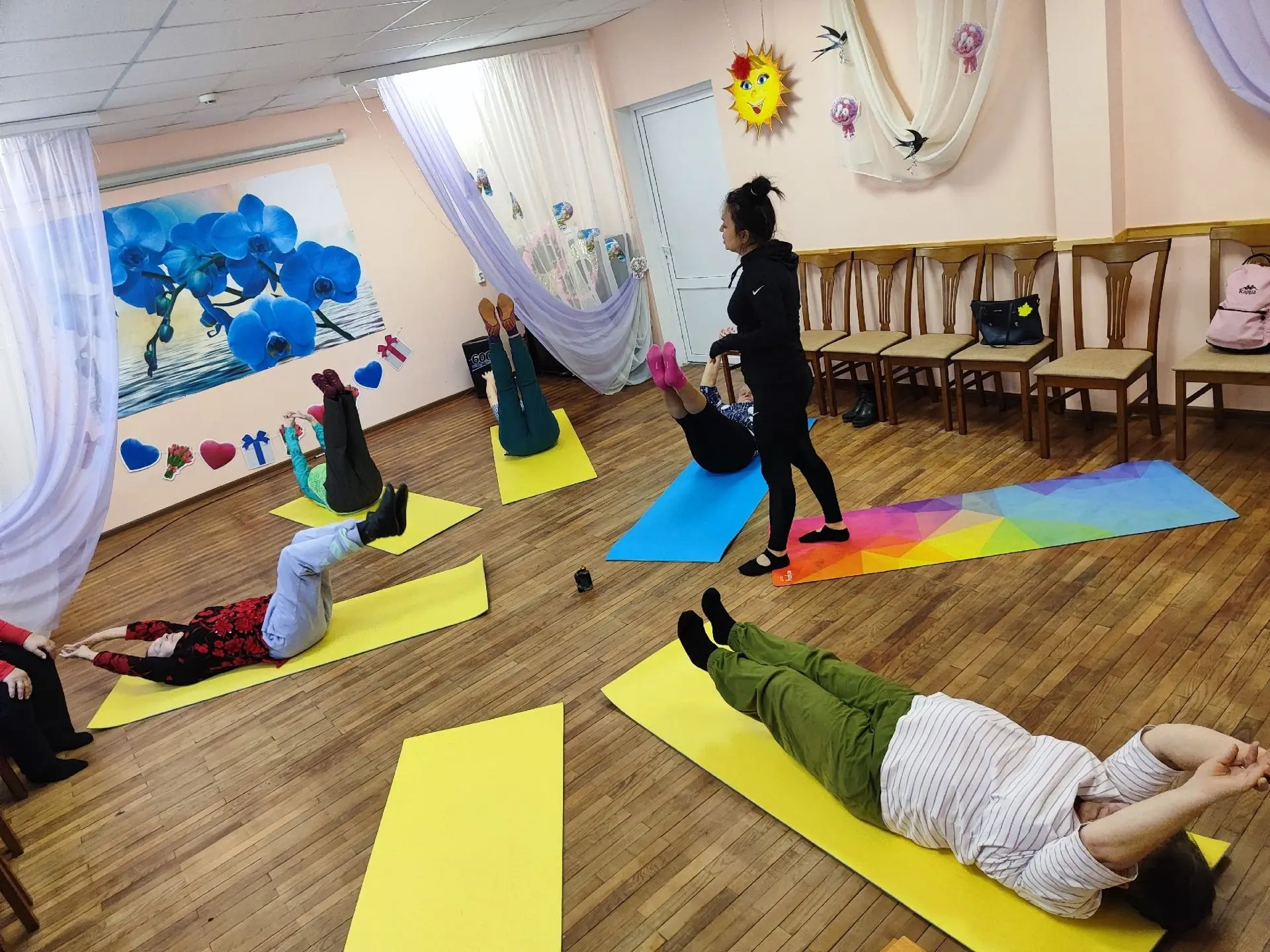 🌟Гармония тела и духа ⁣ 🏡В "Клубе золотого возраста" Монастырщинского комплексного центра социальног