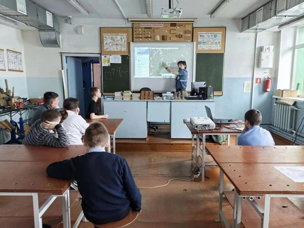Мобильный «Кванториум» отправляется в первый заезд нового учебного года🚗
