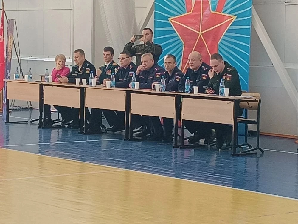 🥁 «На знамя Победы равняем шаг»!  Мы не только участвовали в городском этапе конкурса, но и принимал