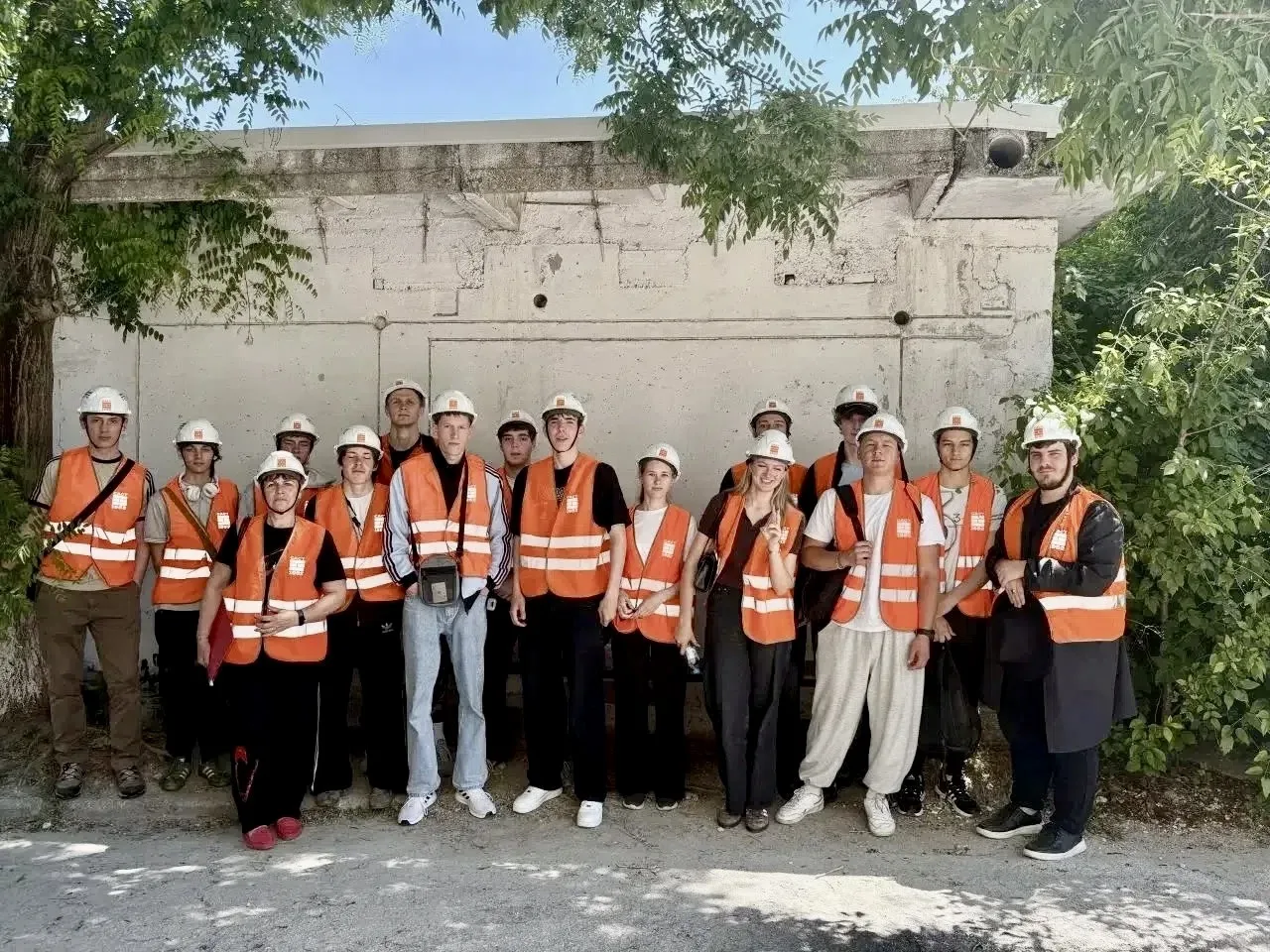 👷🏻Студенты Архитектурно - строительного техникума побывали на производстве ООО «ПРЕФАБ» в Севастоп