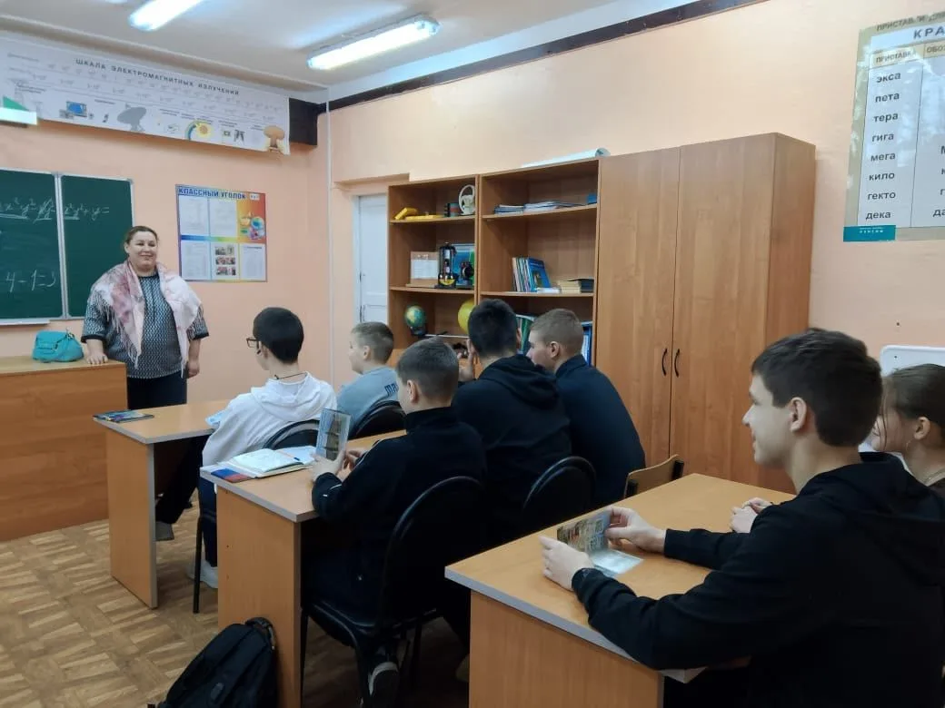 10 декабря в нашей школе прошла профориентационная беседа с представителями Костромской сельскохозяй