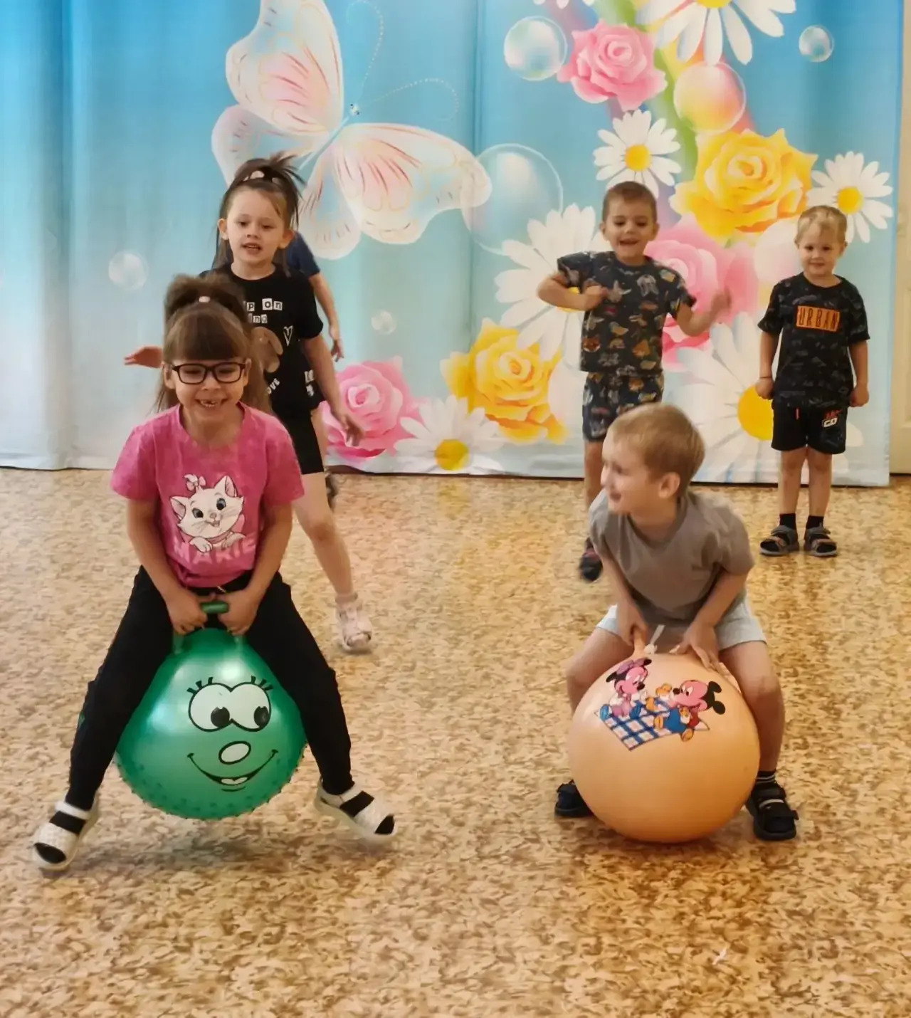 Развлечение "Веселый огород".