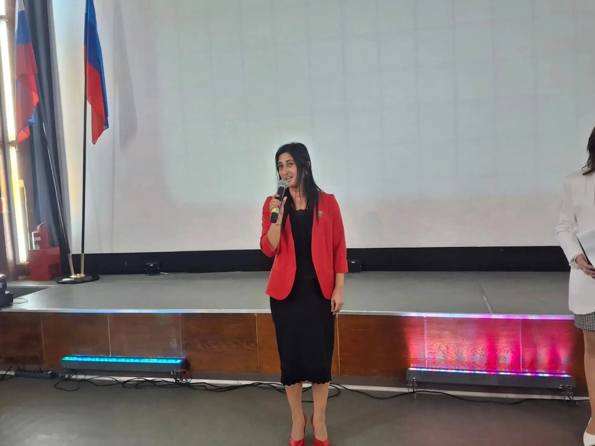 В Ровеньках торжественно отметили День работника образования