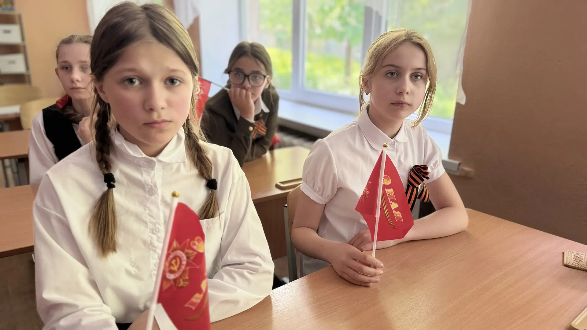 🎬 В преддверии Дня Победы КИНОГОРНИЦА встретила учащихся 5-х классов🎬  🕊️Пятиклассники погрузились в